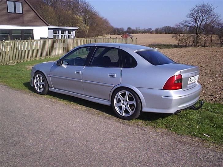 Opel vectra b "SOLGT" billede 7