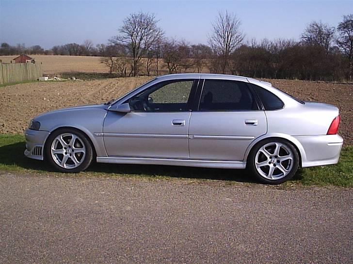 Opel vectra b "SOLGT" billede 8