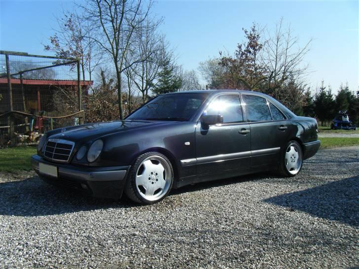 Mercedes Benz 300 D ¤SOLGT¤ billede 5