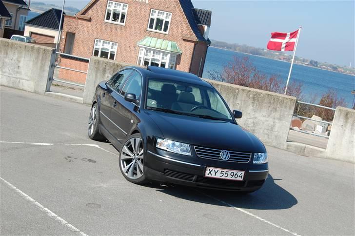 VW Passat V6 Syncro**SOLGT** billede 1