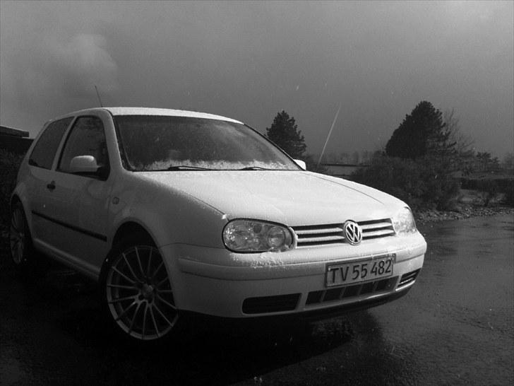 VW Golf 4 (Solgt) billede 1