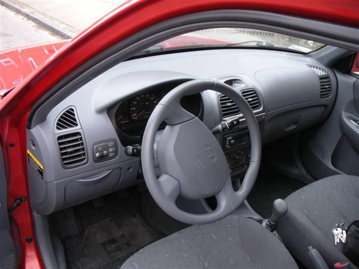 Hyundai accent 1,5 GLS 5d billede 3