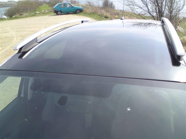 Peugeot 207 1,6 HDI SW Comfort + billede 10