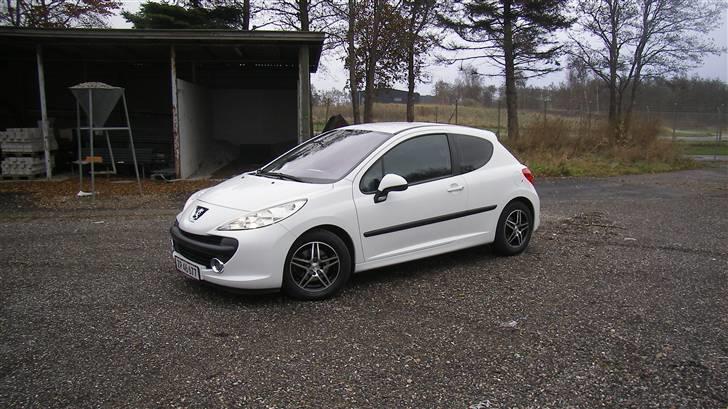 Peugeot 207 s16 billede 4