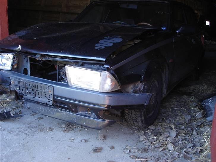 Alfa Romeo 75.2.0 ts .  - den har taet lidt skade  billede 11