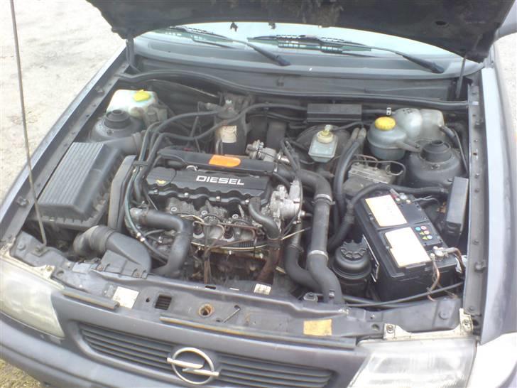 Opel Astra 1,7 DTL Stc billede 12