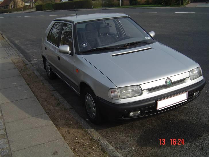 Skoda Felicia 1.3 Glxi (DØD) billede 4