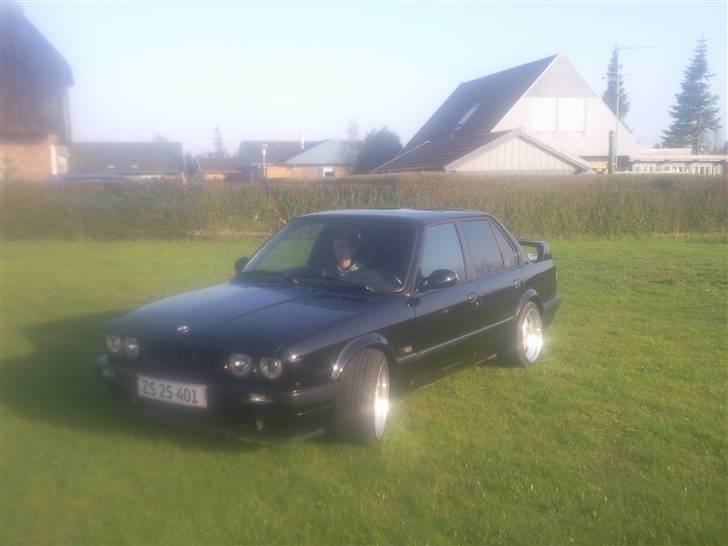 BMW e30 323i billede 10