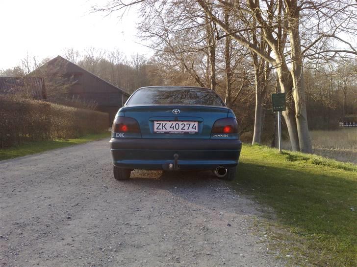 Toyota Avensis billede 14