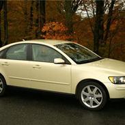 Volvo S40  2,0 D