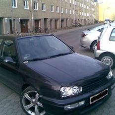 VW Golf 3 1,8 CL (TIL SALG)