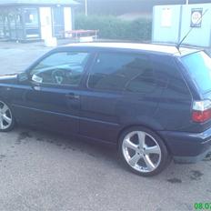 VW Golf III 1,8 3d SOLGT
