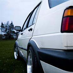 VW Jetta ( in tha chop mode )