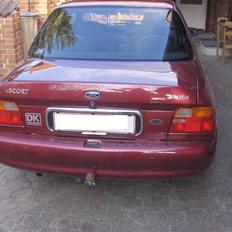 Ford escort 1.6 clx