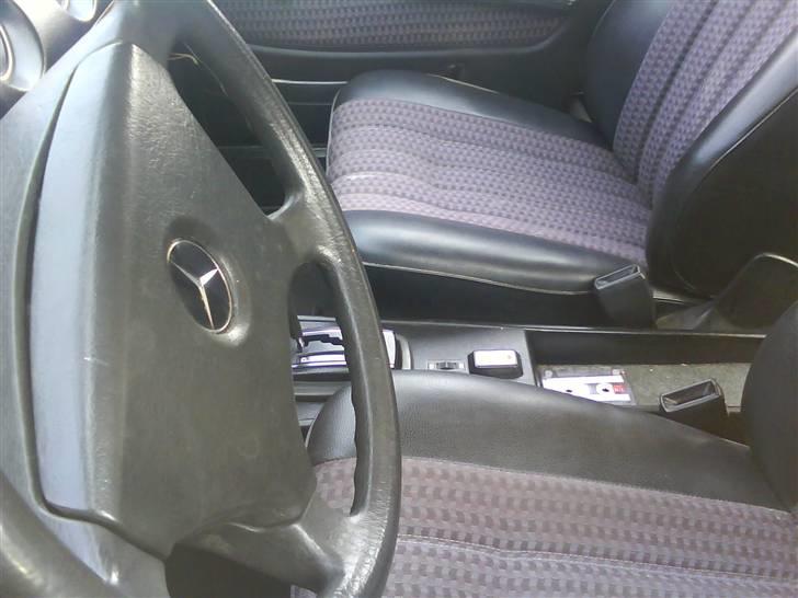 Mercedes Benz 123  (solgt) billede 6