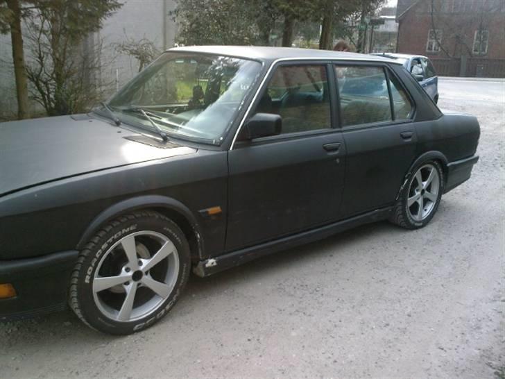 BMW M535i solgt billede 17