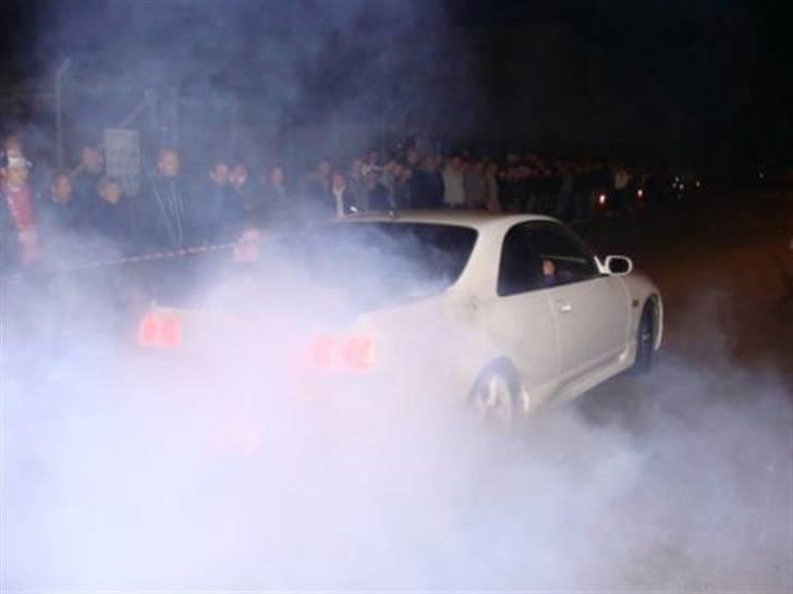 Nissan skyline r33    billede 13