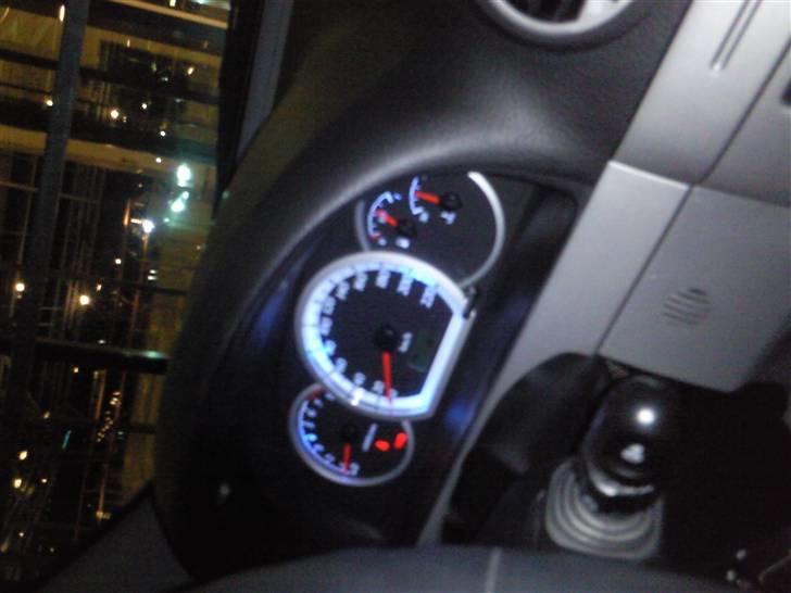 Chevrolet Lacetti til salg - Nyt speedometer lys (: billede 13