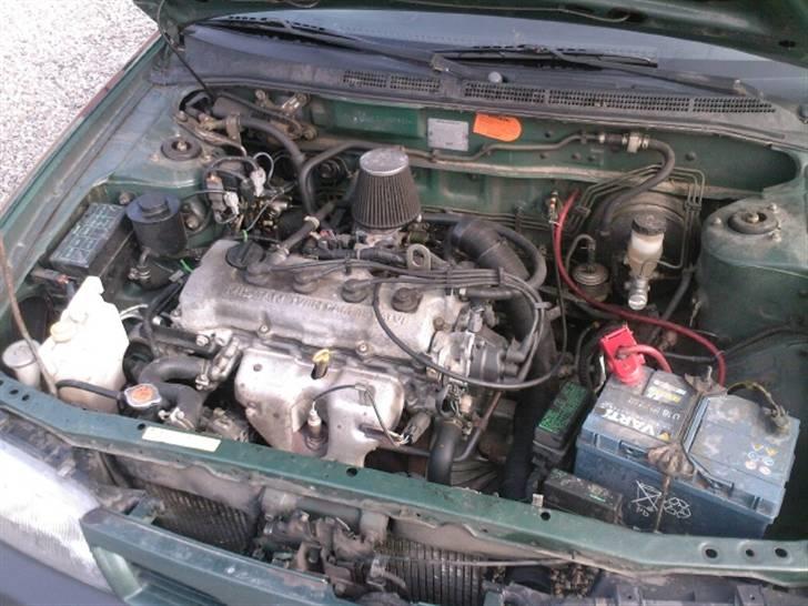 Nissan almera N15 billede 6