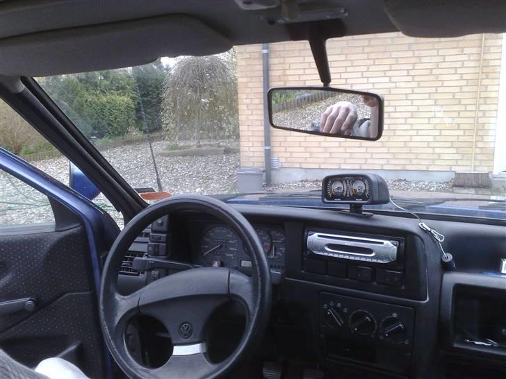 VW Polo 1.1 C86 (skrottet) billede 8