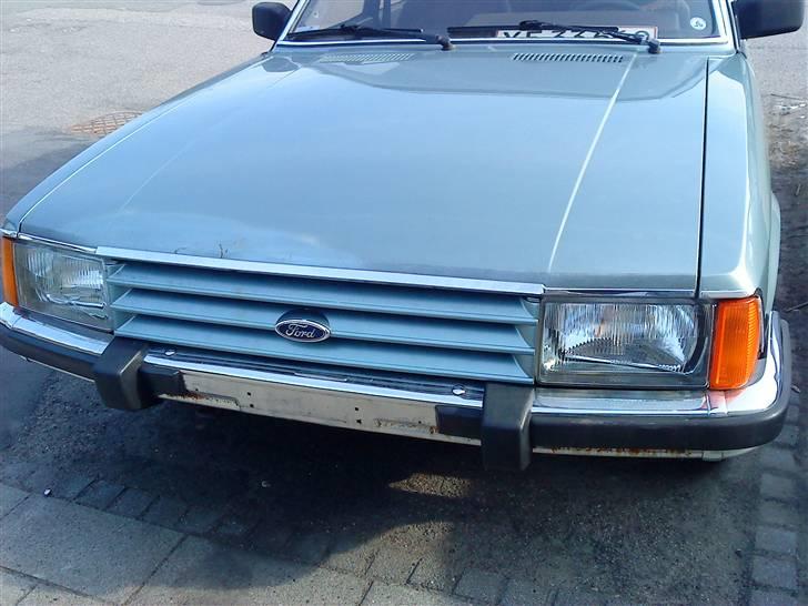Ford Granada "SOLGT" billede 1