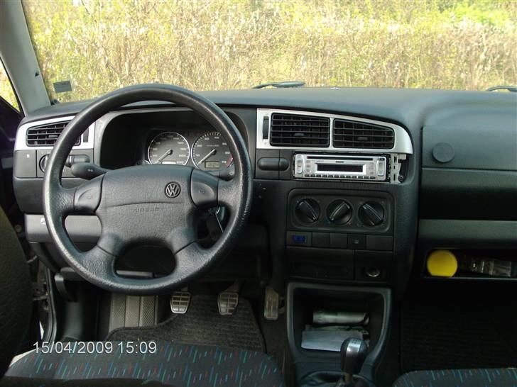 VW Golf 3 1,8 CL (TIL SALG) billede 5