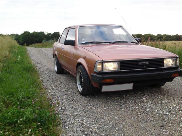 Toyota Corolla KE70 Solgt - Gammel front billede 4