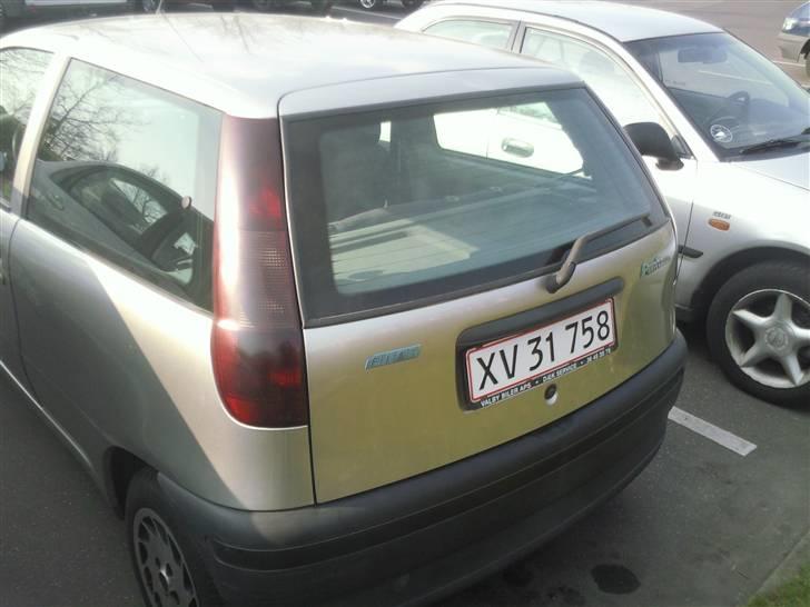 Fiat Punto  - En let toning af baglygter :) billede 14