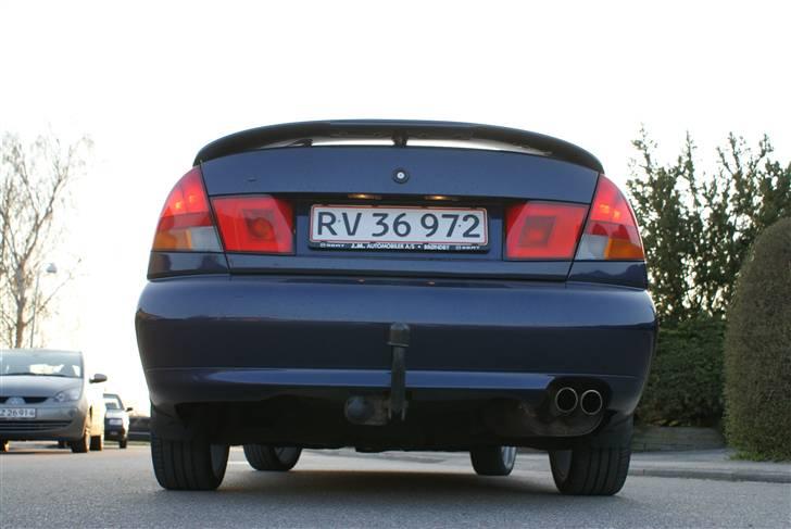 Mitsubishi Carisma 1.6 GLX >>SOLGT<< - Clean uden emblemer billede 3