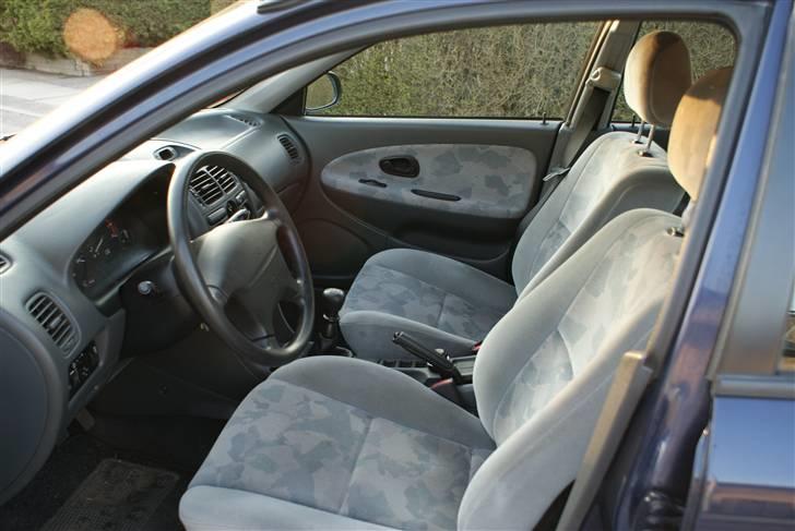 Mitsubishi Carisma 1.6 GLX >>SOLGT<< billede 7