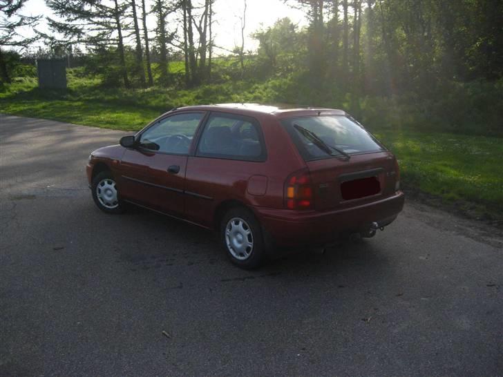 Mazda 323 HB billede 6