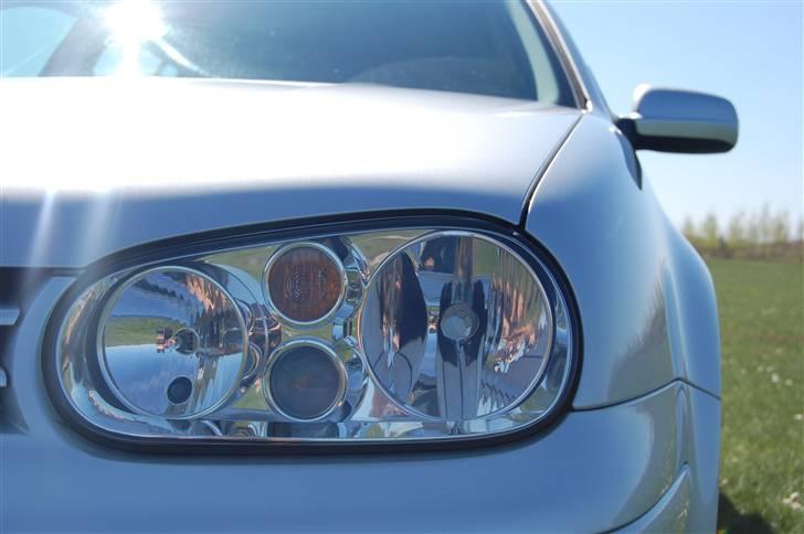 VW Golf IV *SOLGT* billede 3