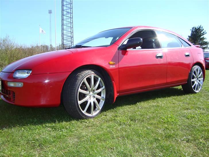 Mazda 323F BA GLX billede 11