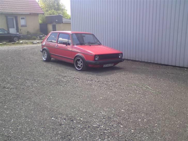 VW Golf 1 * SOLGT * billede 1
