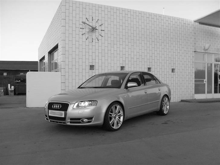 Audi A4 2.0 TFSI SOLGT billede 1