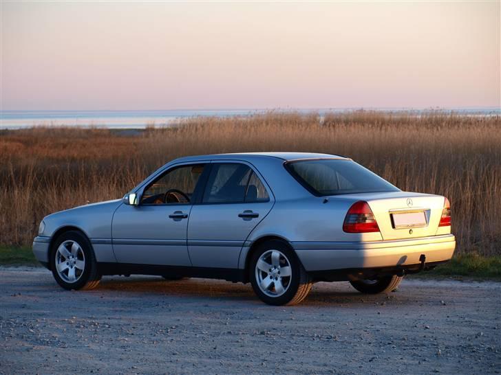 Mercedes Benz C 180 Elegance TIL SALG billede 4