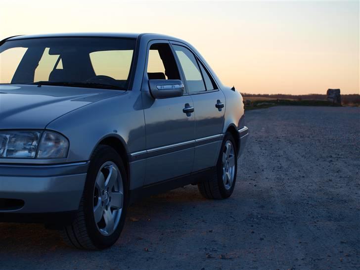 Mercedes Benz C 180 Elegance TIL SALG billede 6