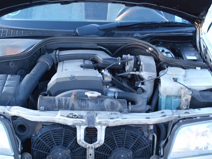 Mercedes Benz C 180 Elegance TIL SALG billede 12