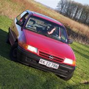 Opel Astra F