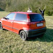 Fiat Punto.. DEN RØDE Tøs