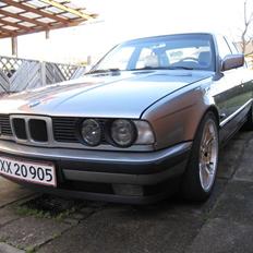 BMW 520i E34