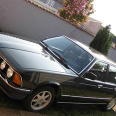 BMW 735i E23 Limousine