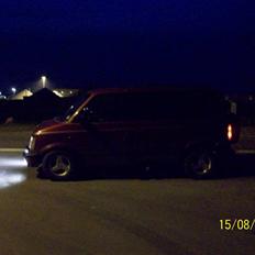 Chevrolet astro van AKA ."Bangbus".