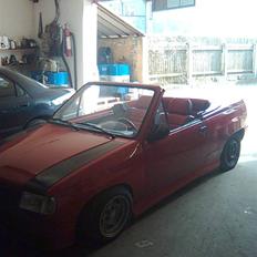 Opel corsa cabriolet solgt