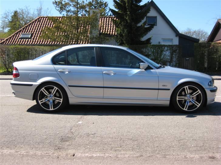 BMW 330i  *SOLGT* billede 5
