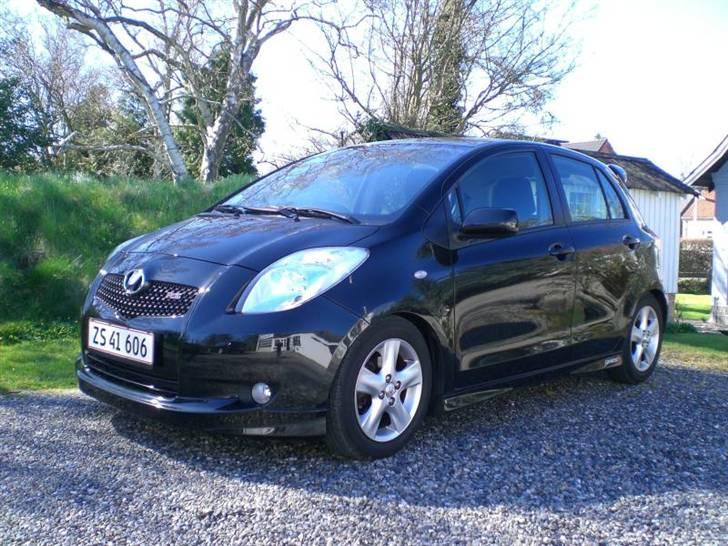 Toyota Yaris 1,3 Sol 5d SOLGT billede 9