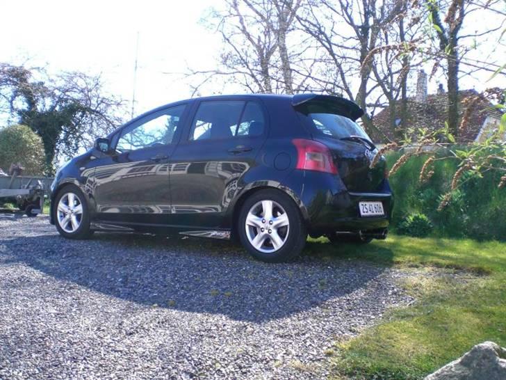 Toyota Yaris 1,3 Sol 5d SOLGT billede 10