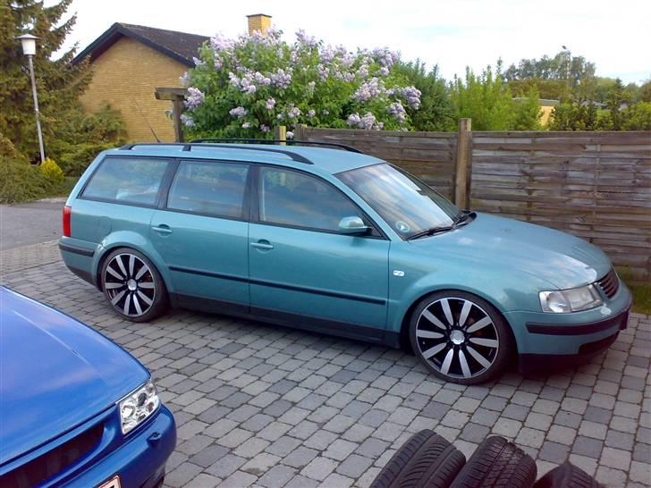 VW Passat 1.8T St.car SOLGT - De nye fælge MAM 7 i 8,5x19" med 235/35/19 dæk billede 6