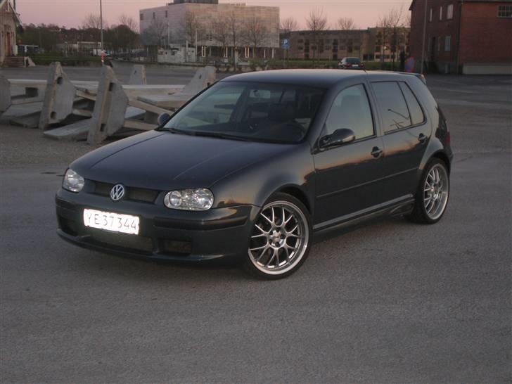 VW golf TDI  SOLGT billede 2