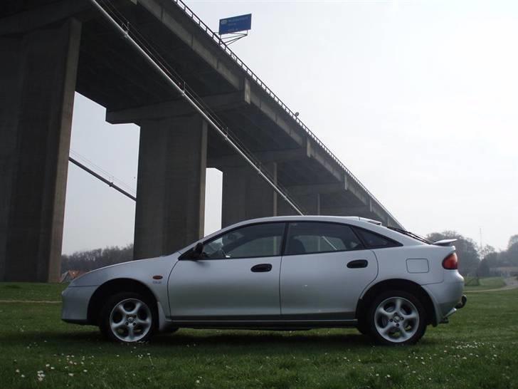 Mazda 323F 1,5 GLX billede 19